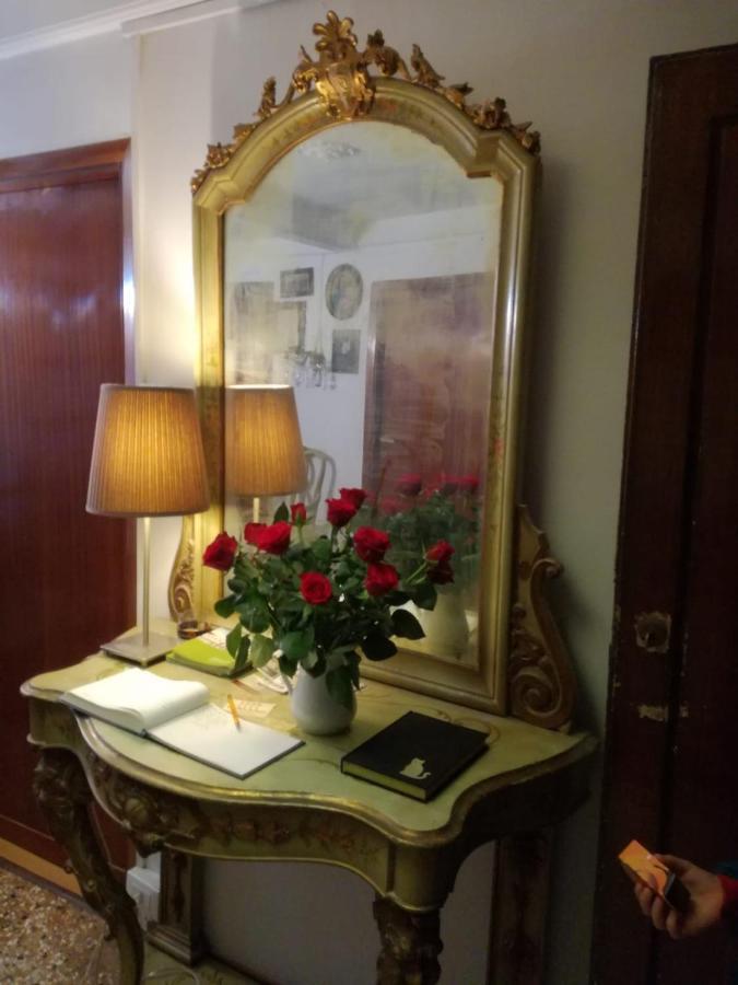 Dorsoduro461 Bed & Breakfast Venice Exterior photo